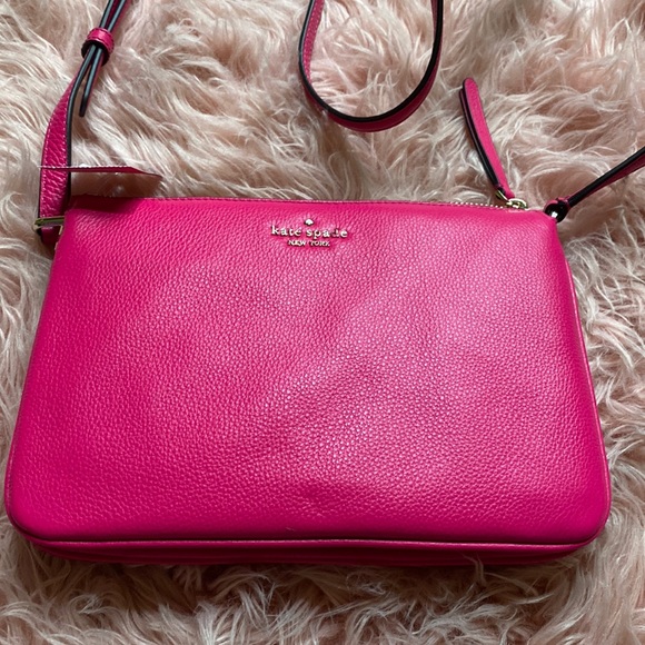 kate spade Handbags - Kate Spade Handbag -Magenta